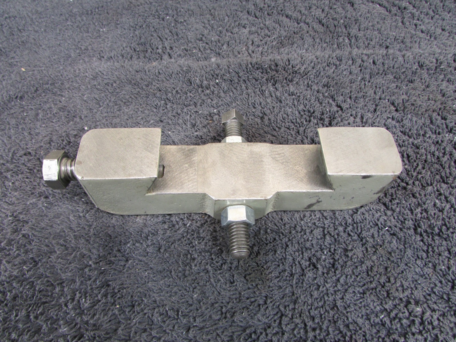 South Bend 16″ Lathe Thread Cutting Stop. One Piece Version. (#7209)