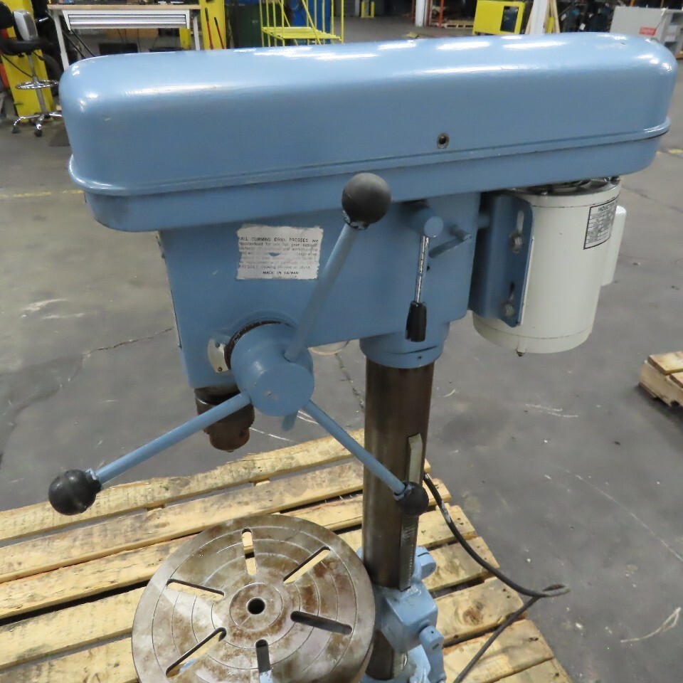 Cummins C112 13″ Bench Model Drill Press 6″ Throat 115/230V 1/2Hp 5 Speed