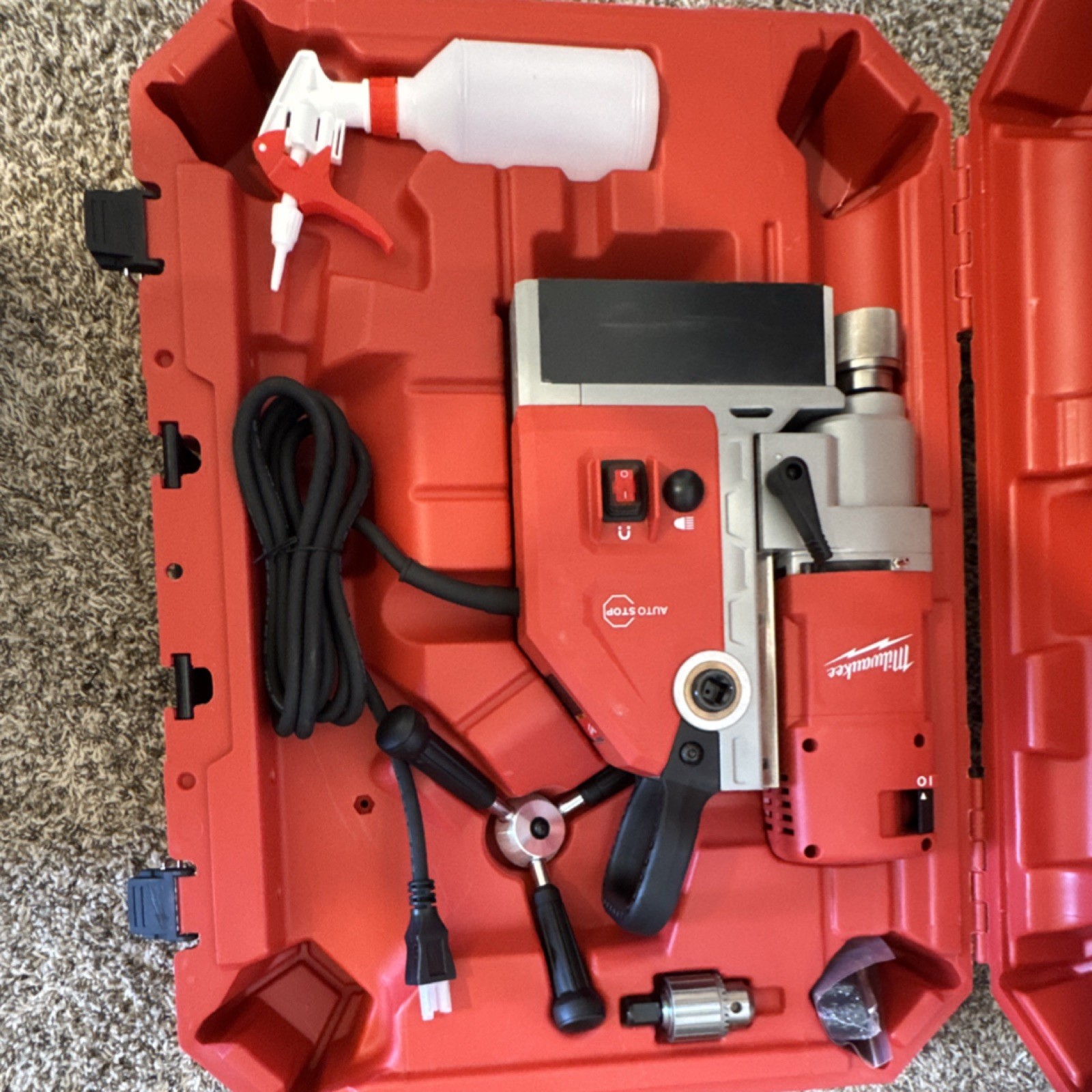 Milwaukee 4272-21 1-5/8 in Chuck Electromagnetic Magnetic Drill Press