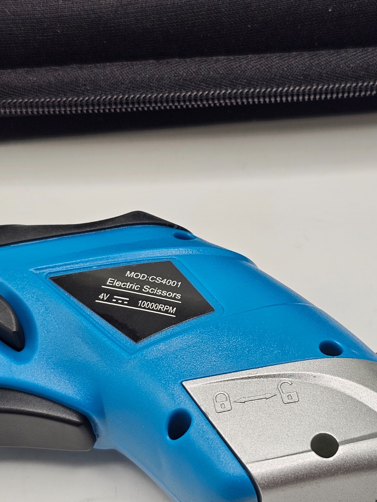 VLOXO CS4001 Multipurpose Cordless Electric Scissors 4V, 10000 RPM – Blue