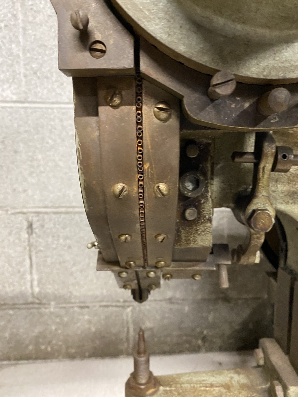 Chicago Rivet & Machine Co. Rivet Riveting Machine