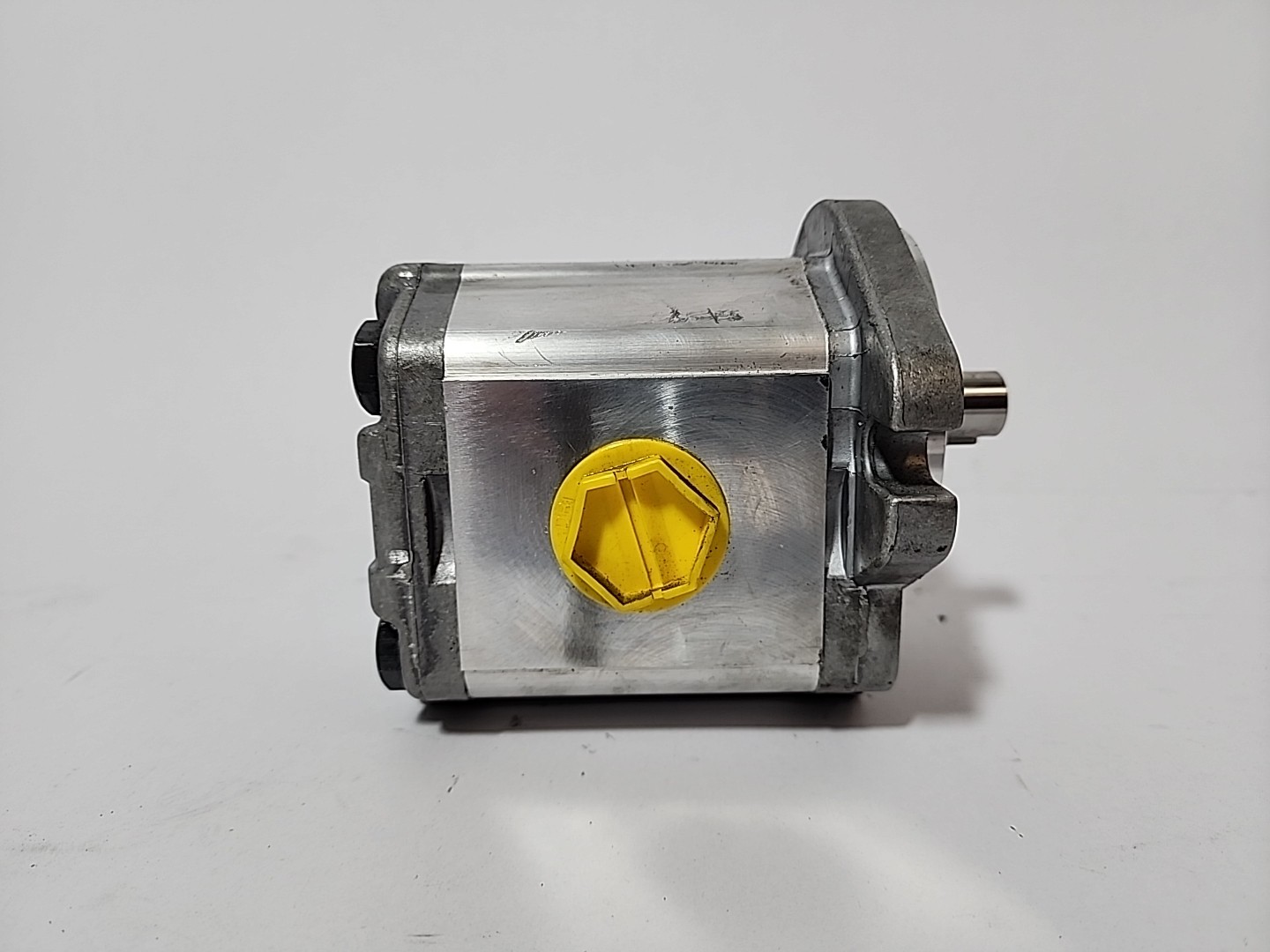 TUROLLA SNP2NN/017RN06GA HYDRAULIC GEAR PUMP