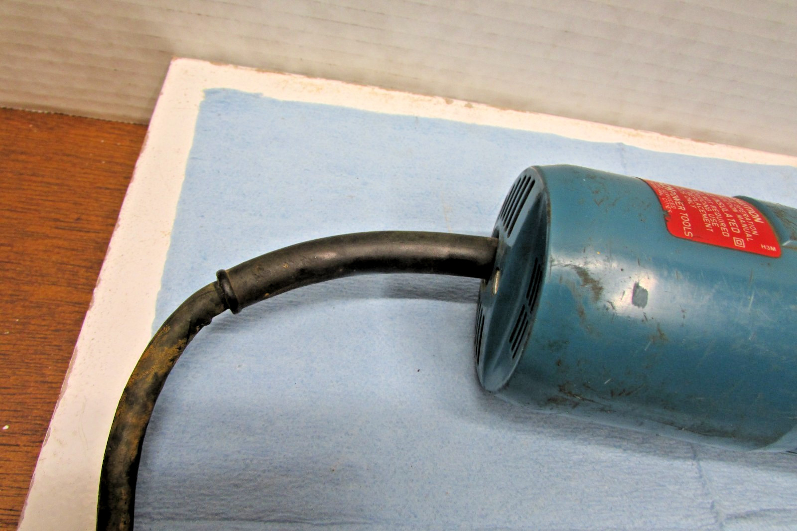 Bosch Mod. 1530 14SWG Corded Electric Portable Hand Metal Nibbler Tested