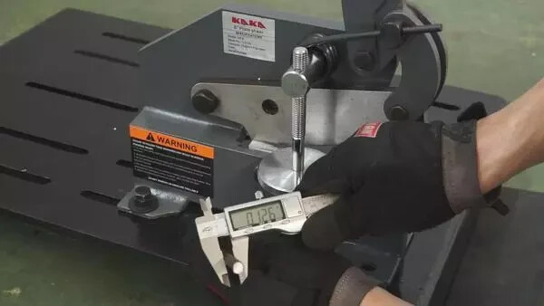 Kaka Industrial HS-12 12-Inch Hand Plate Shear with Long Steel Handle