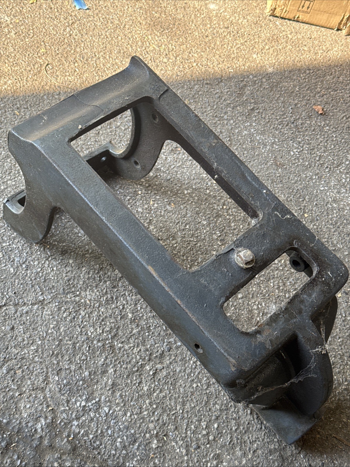Logan Lathe 10” 815 820 Countershaft Peg leg Casting