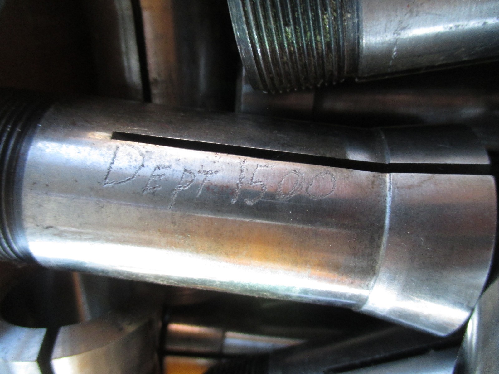 Lot Set of 30 Hardinge 5C Collets. Range Is 3/64 to 1″. Half w/Internal Thread
