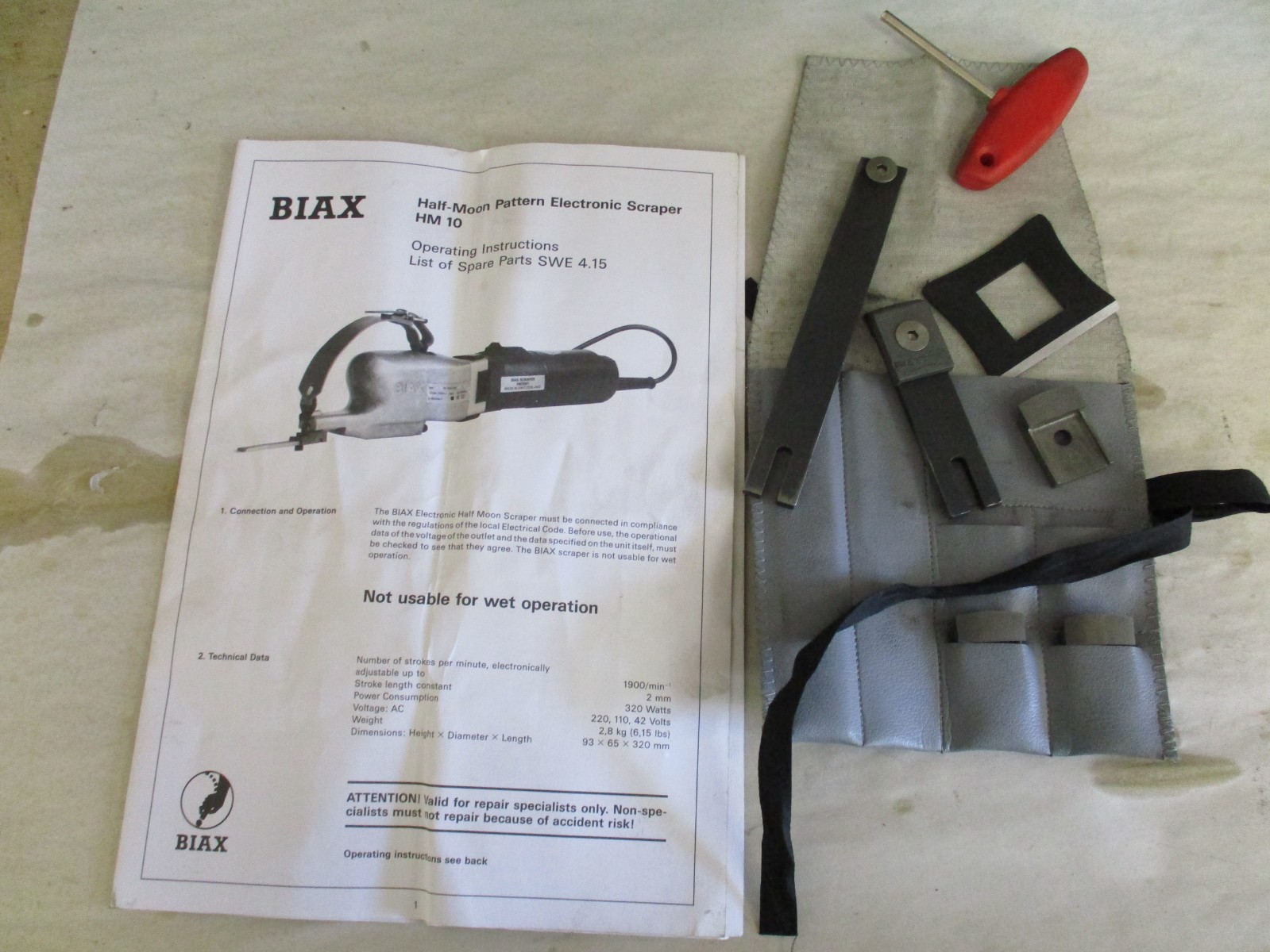 BIAX Scraper HM 10 Electric half Moon Case, basic tool pack, all Paperwork NICE!