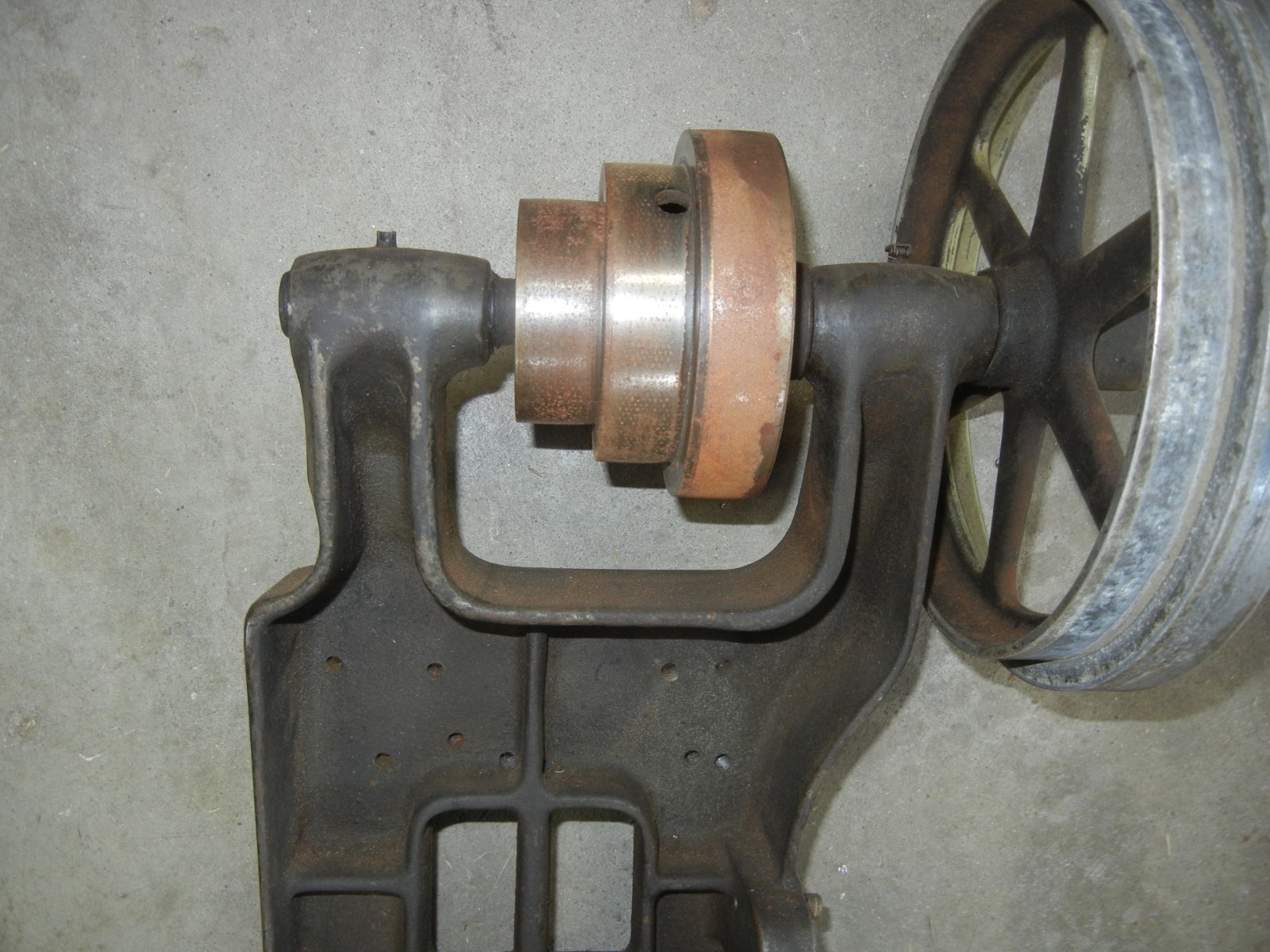 Rear drive brackets and pulleys for South Bend 9″ Lathe Counter shaft