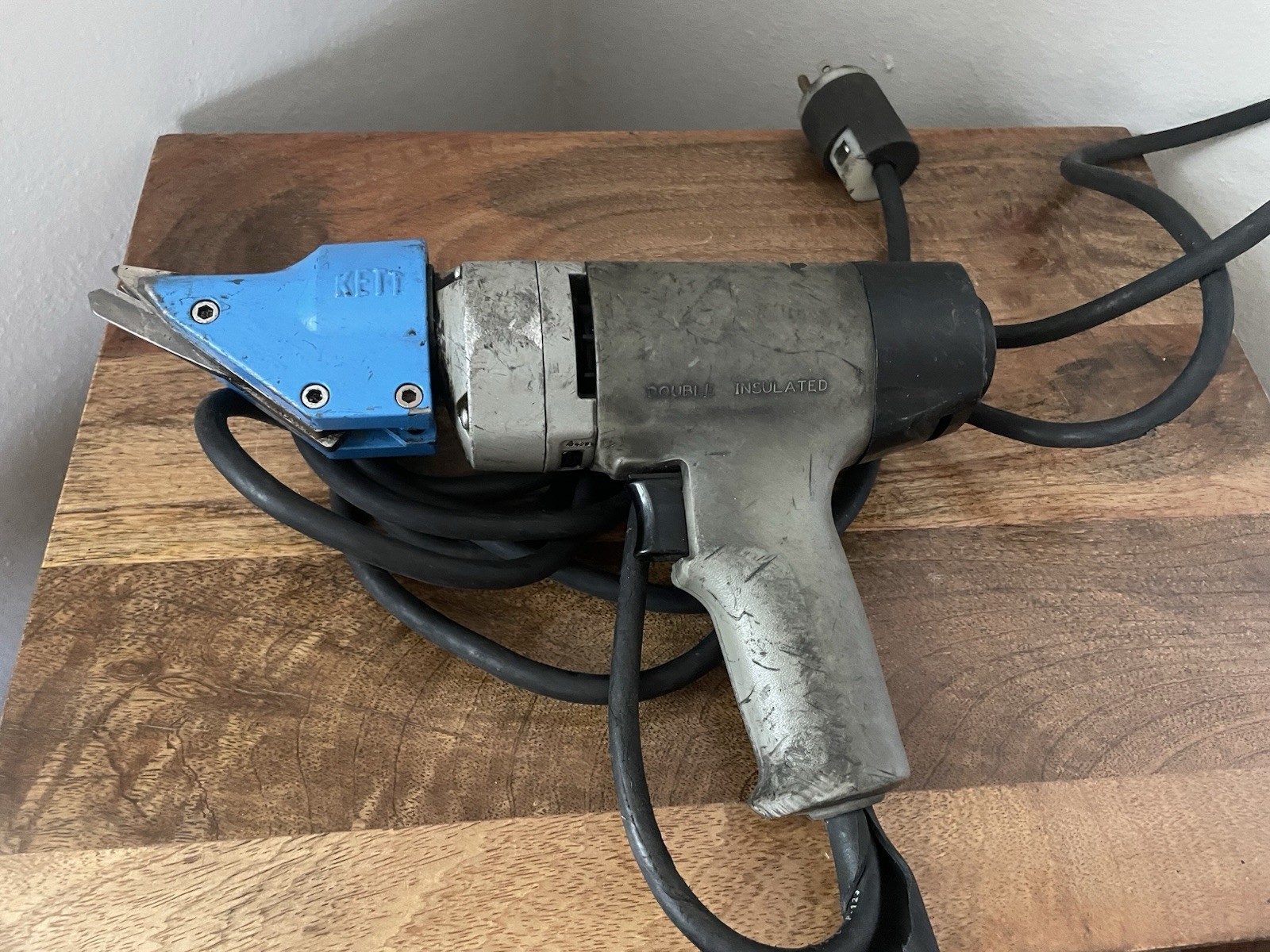 Kett Tool E-140 115 Volt Metal Electric Shear Cutter Blue/Gray