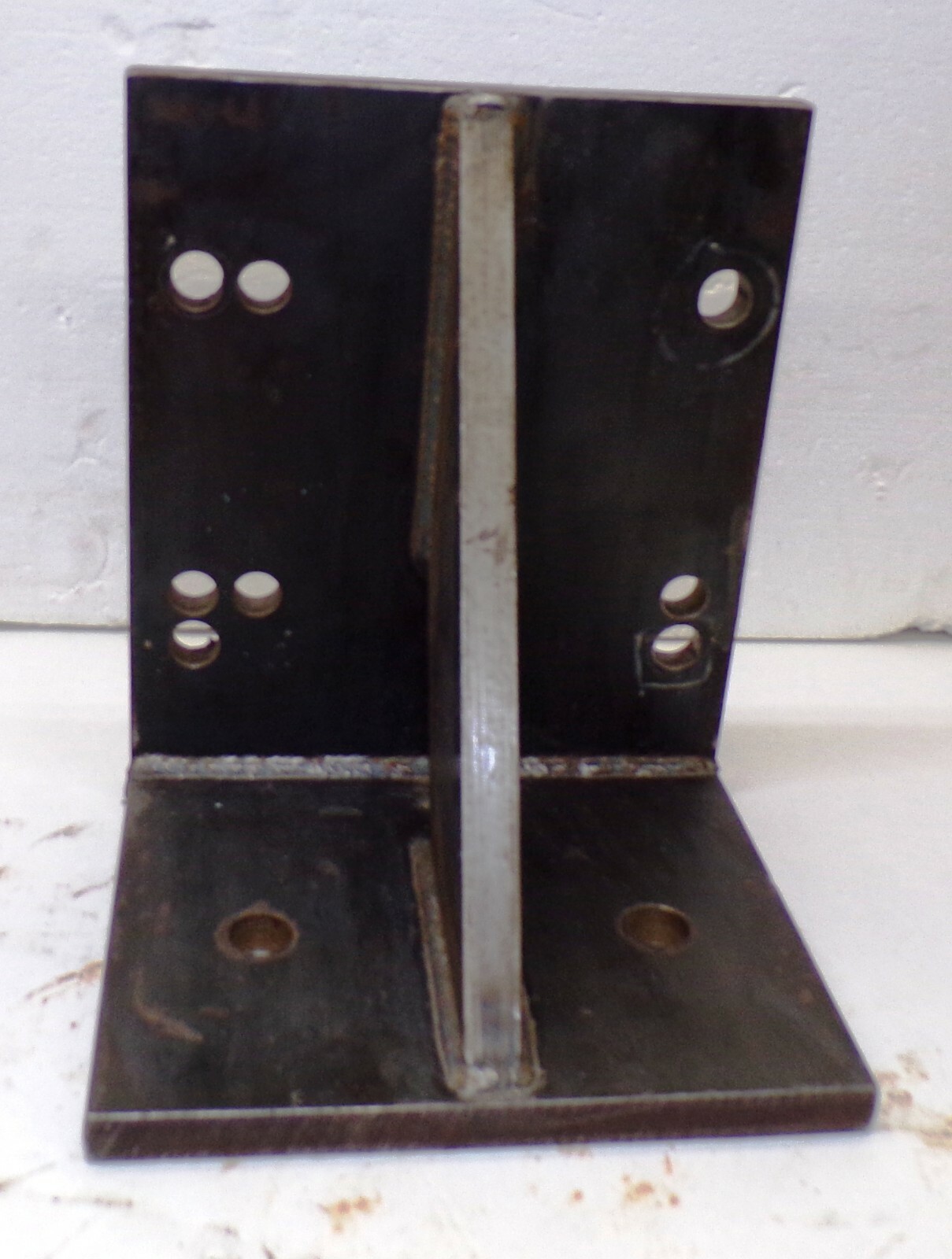 RIGHT ANGLE IRON BLOCK, HEIGHT 11-7/8″, DEPTH 8-5/8″, WIDTH: 10″, THICKNESS 3/4″