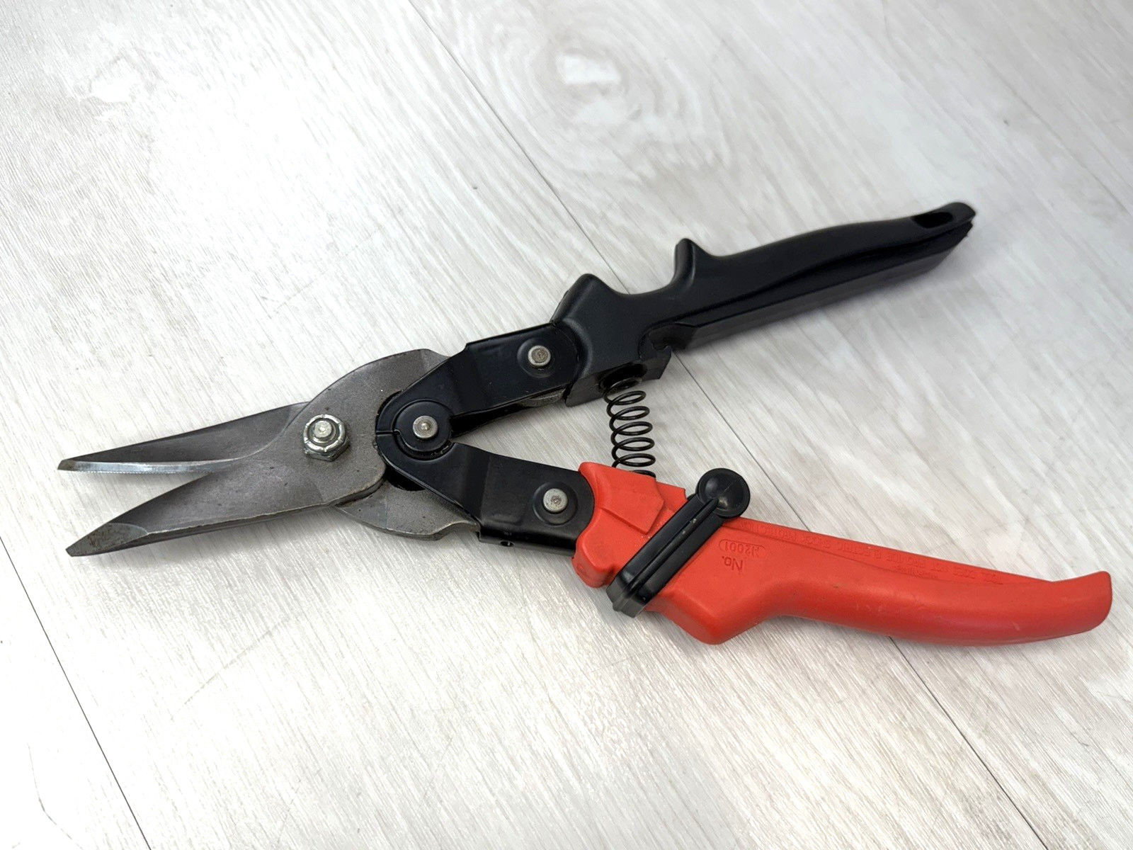 Malco M2001 Max 2000 Aviation Snips Left Cut 1-3/8in Cut USA Made
