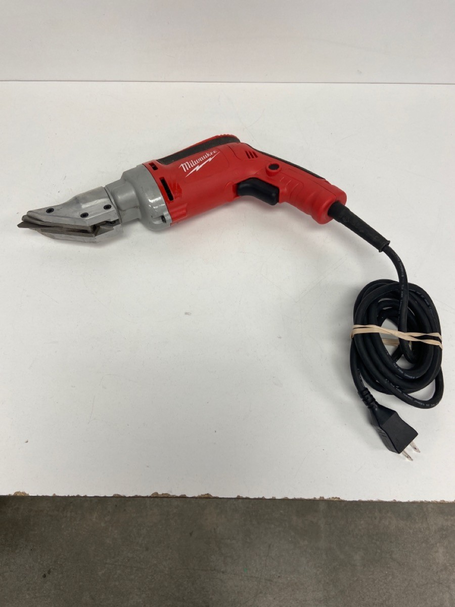 MILWAUKEE TOOLS 6852-20 (P04023325)