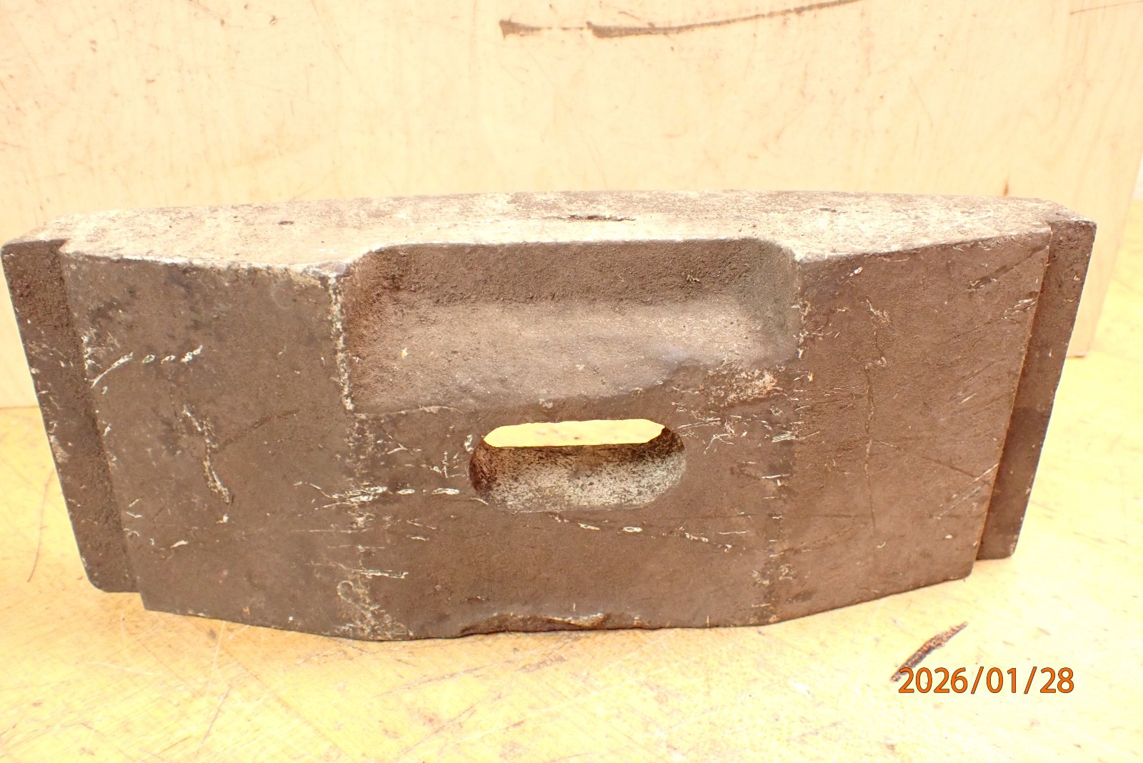 OLDER IRON CLAMP CASTING METAL LATHE PART POSSIBLE CLAUSING PART
