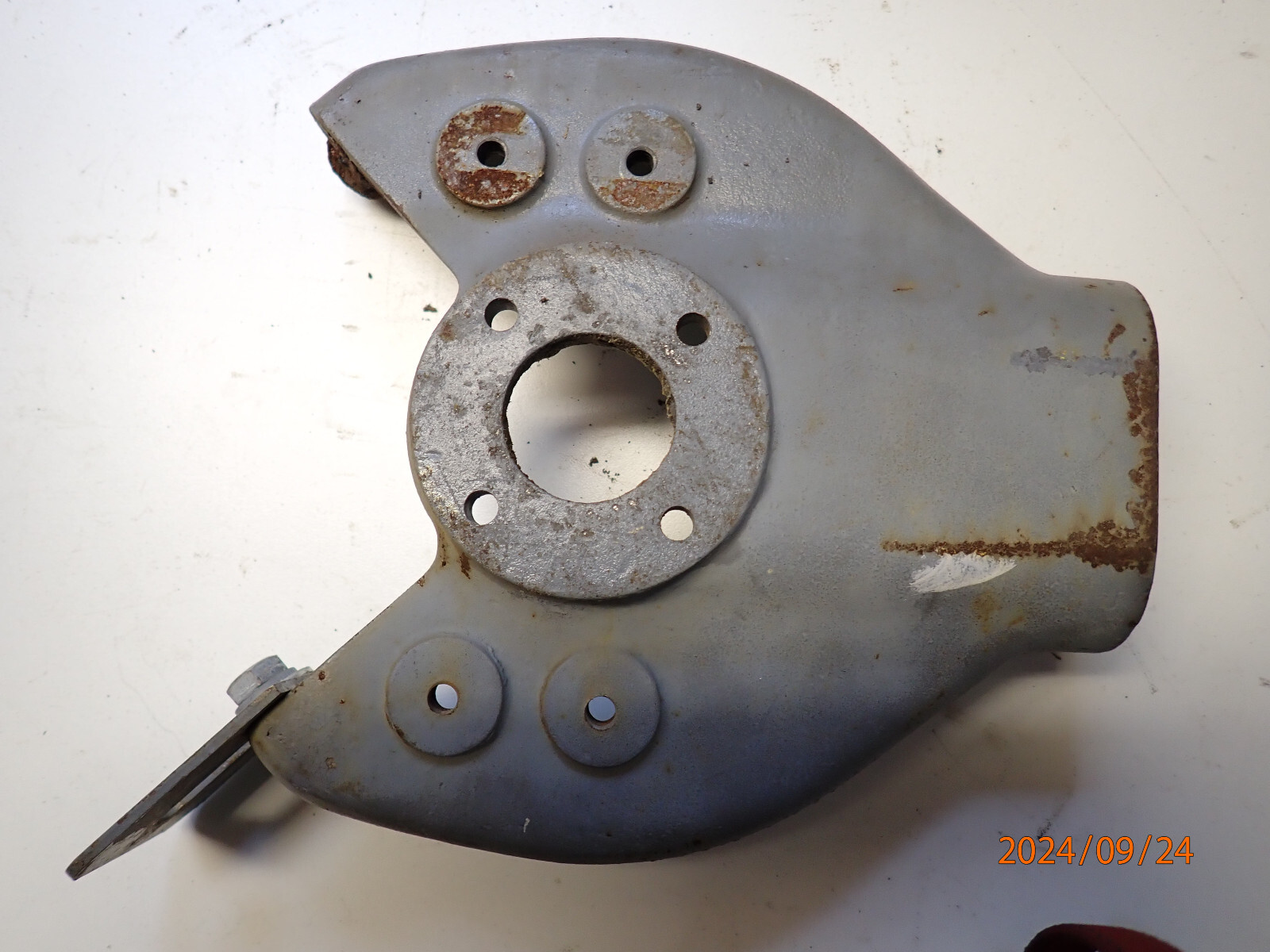 OLDER CAST IRON WHEEL COVER CASTING FOR 7″ BALDOR BENCH GRINDER MODEL 7306D
