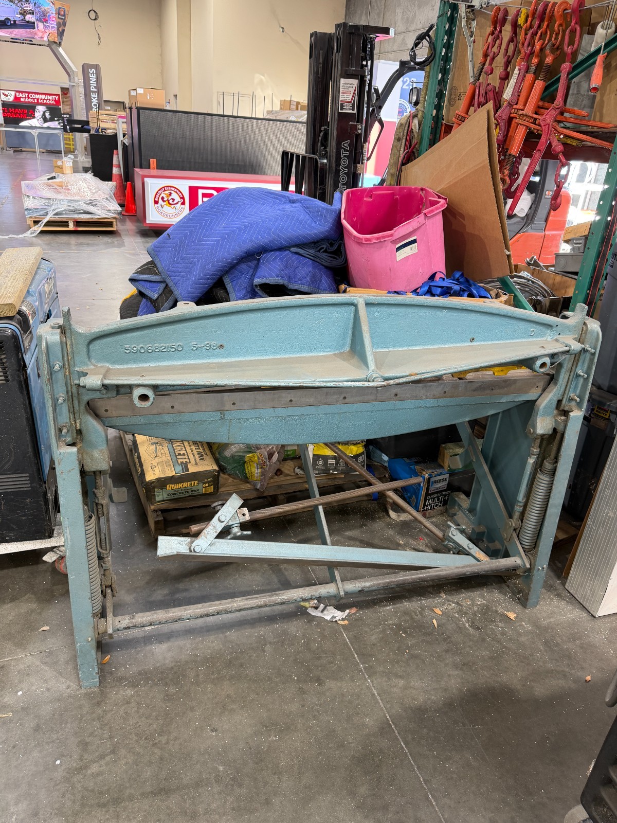 Roper Whitney No. 152 52″ x 16 ga. Foot Shear