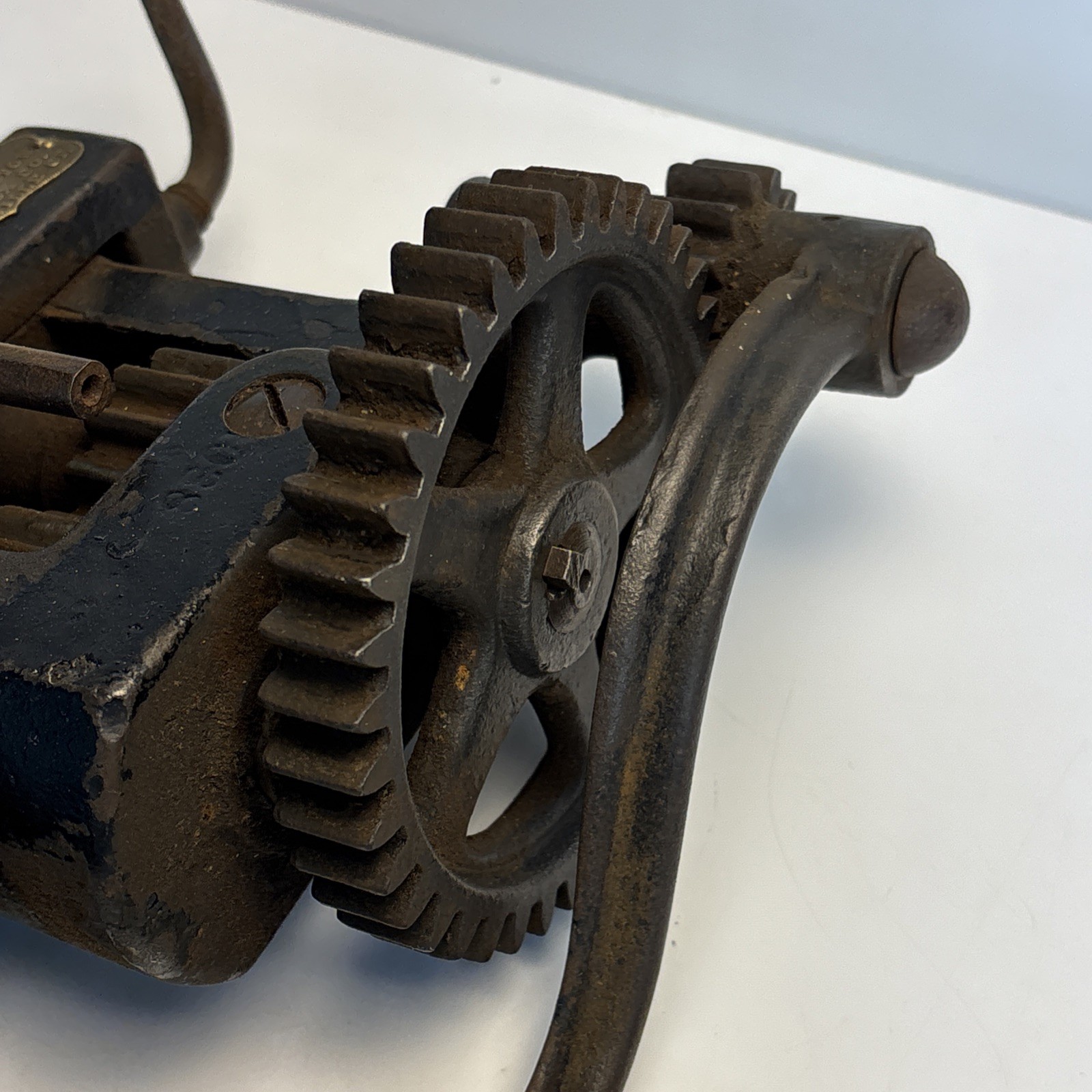 Antique PEXTO Sheet Metal Crimper Corrugating Machine Hand Crank Bench Mount