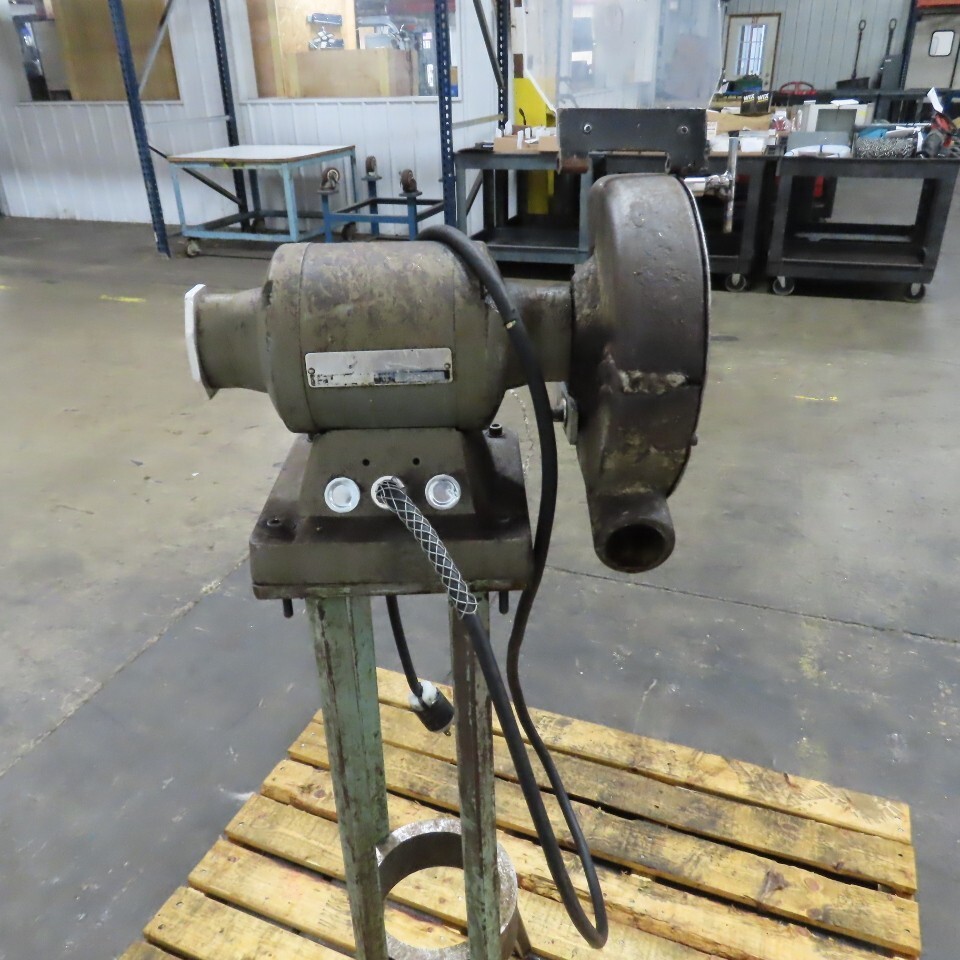 Rockwell 23-200 7″ Pedestal Mounted Bench Grinder 120V 1PH Tested
