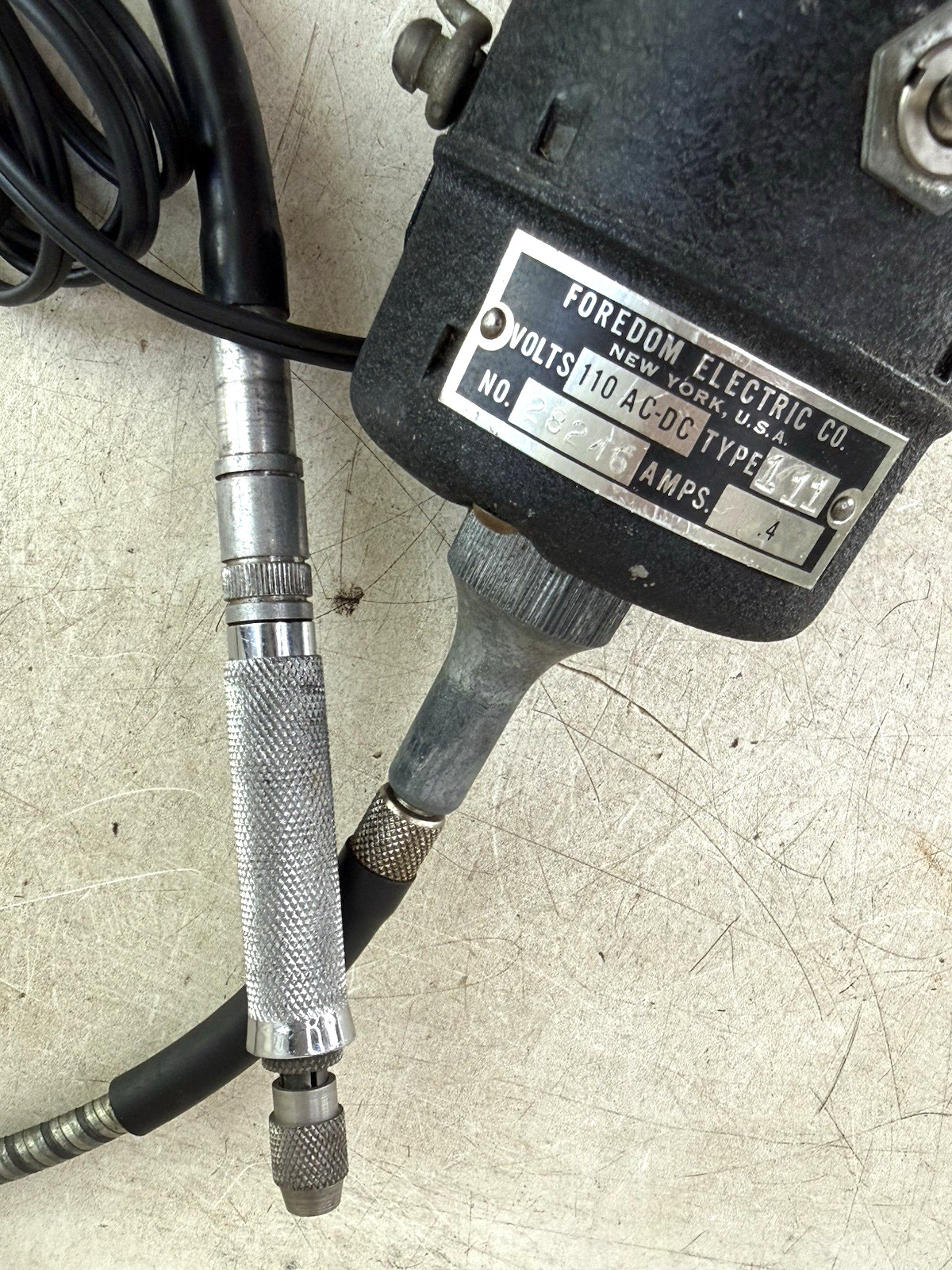 FOREDOM ELECTRIC CO. Flex Shaft Rotary Tool Volts 110 AC-DC NO.28246 /