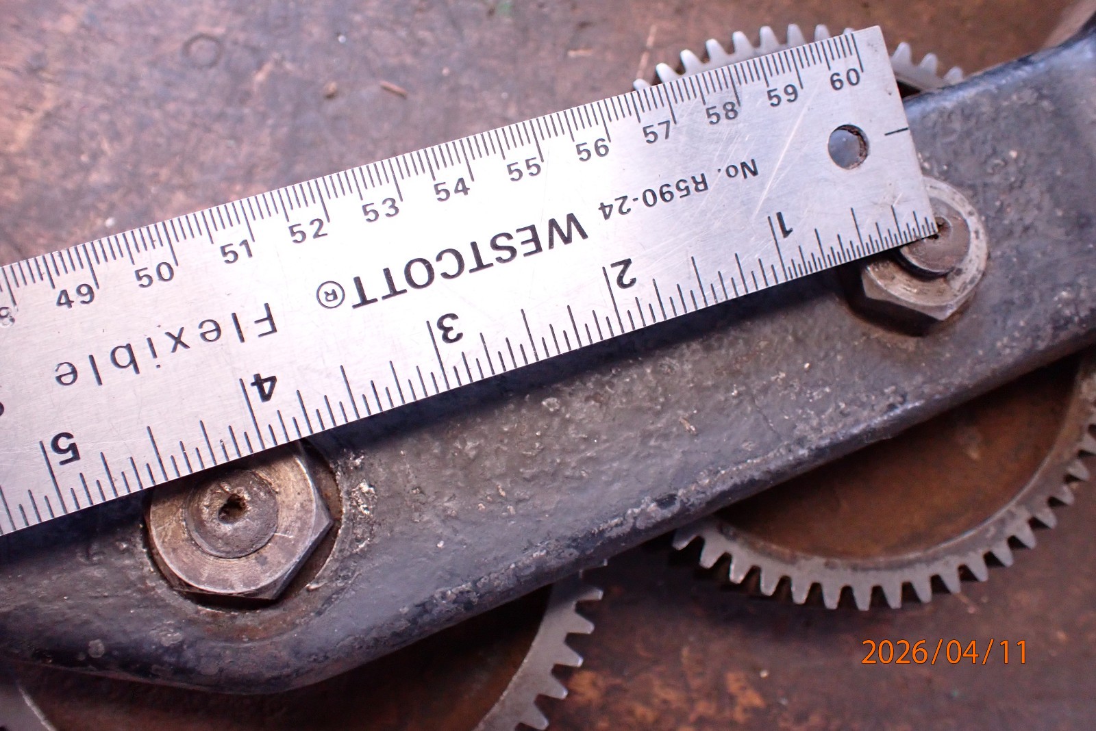 VINTAGE METAL LATHE GEARS AND RACK CASTING