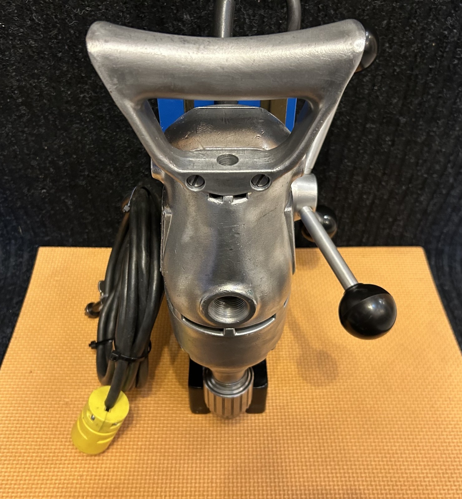 Hougen HMD904 Magnetic Base Drill Press 115v in 1510 Pelican case
