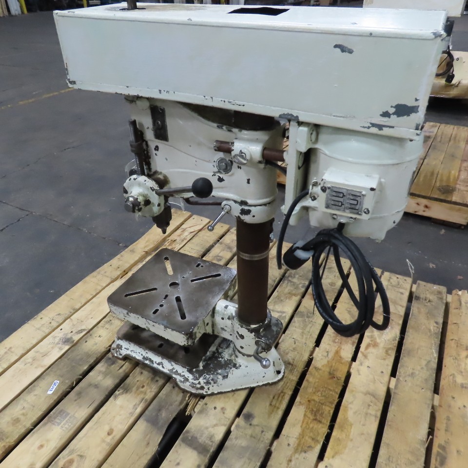 Atlas No. 64 1/2HP 15″ Bench Drill Press 120V 1PH 1/2″ Chuck 600-5200RPM