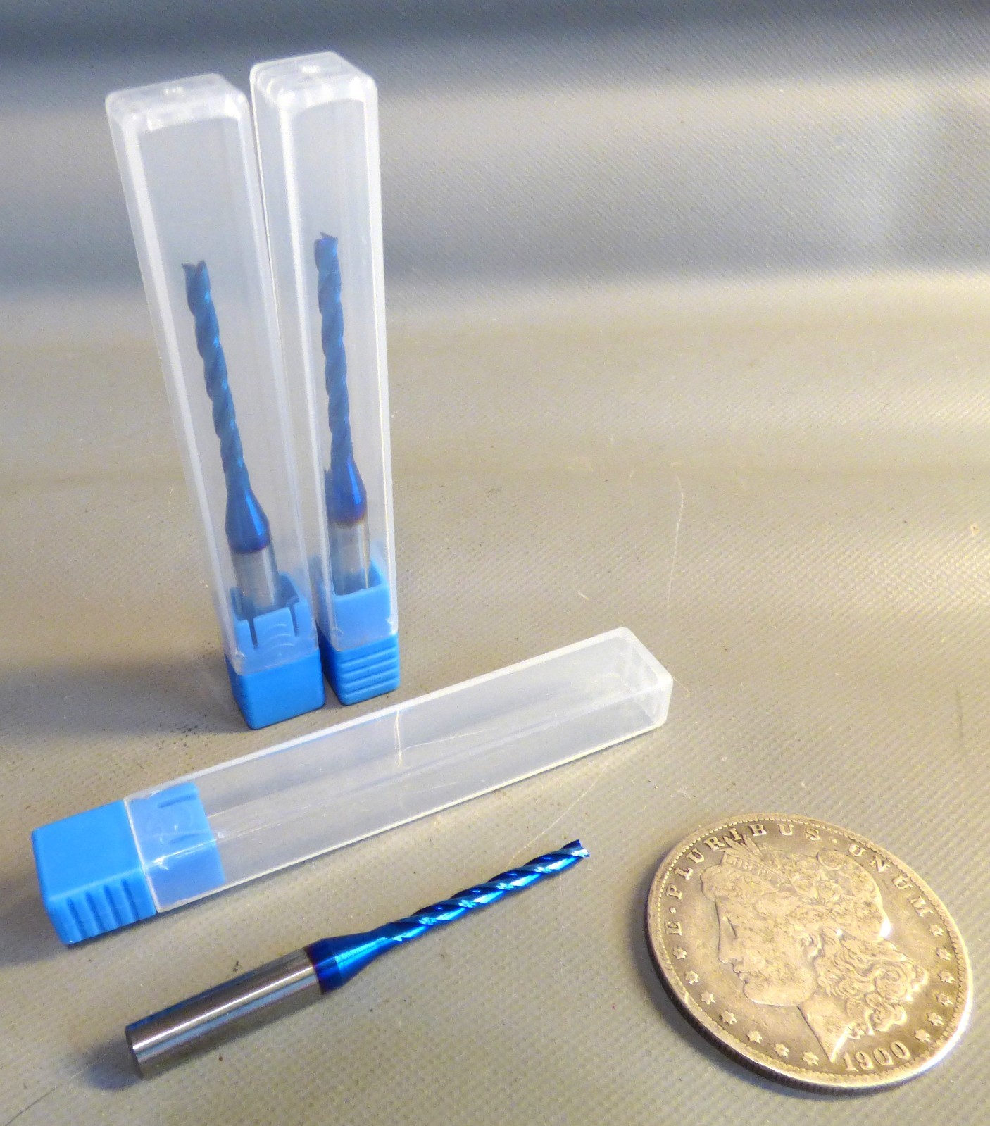 3 NEVER USED MCOLLNAS SRPT006 BLUE END MILLS CARBIDE 2 FLUTE 1/8″X1/4″X2-1/2″
