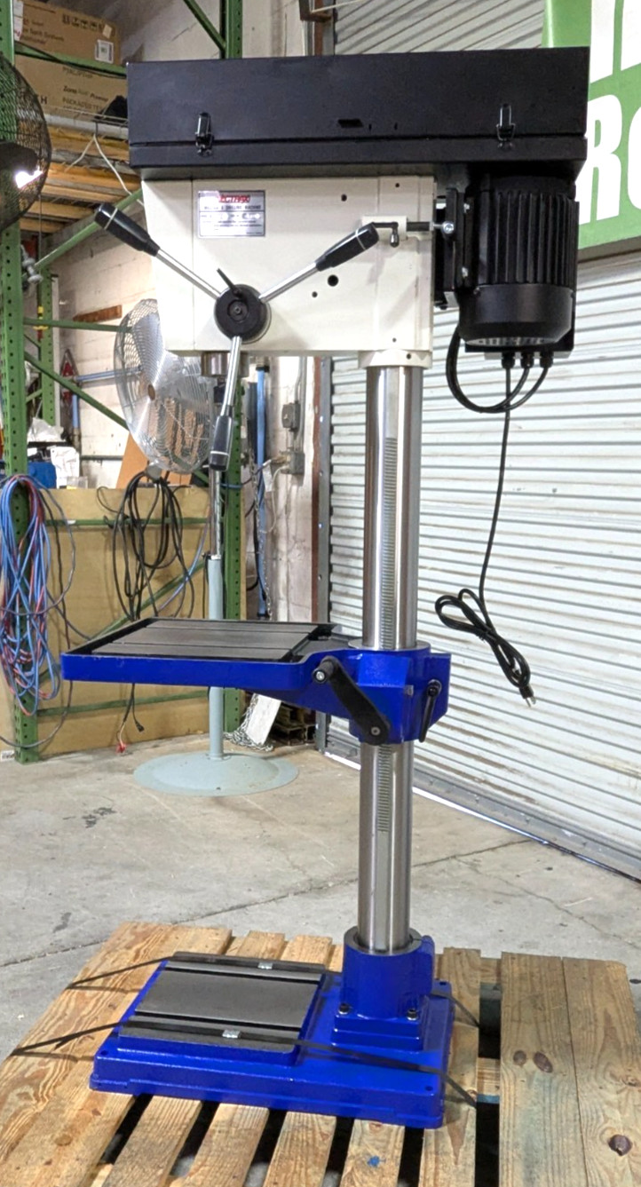 VECTRAX RF-19V Drill Press 20" Swing 115V 1HP 0-2000 RPM *Scratch &am