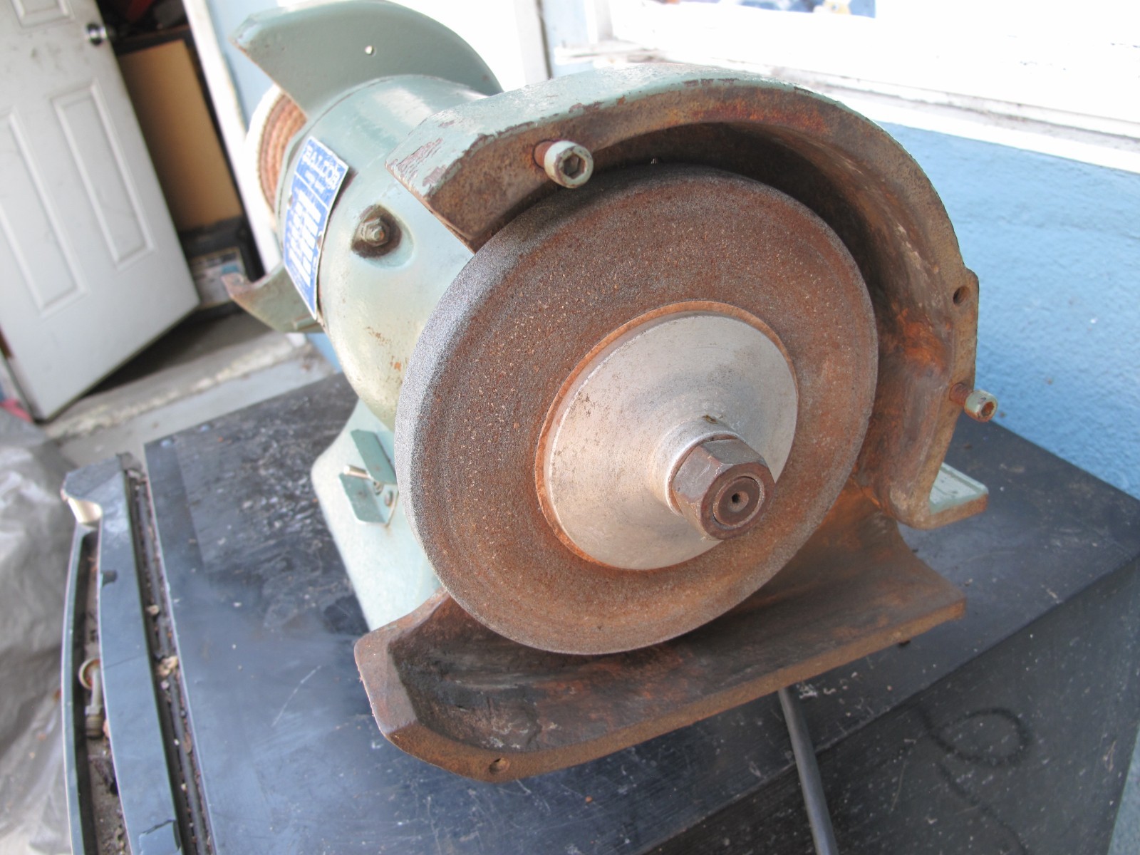 Baldor industrial grinder/buffer 1/2hp, 3600rpm, 115/230v, 1 phase 7307