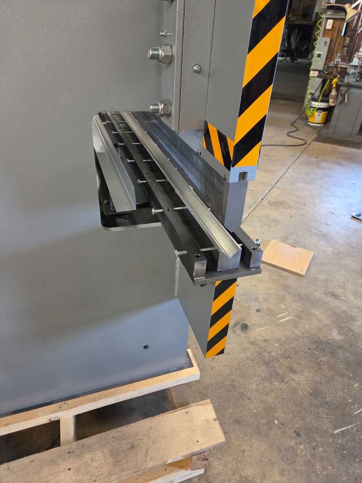 50 Ton 60″ Vector Hydraulic Press Brake