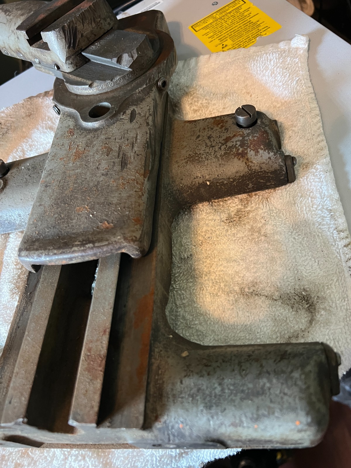 Saddle with Cross slide from South Bend 9″ or 10K Lathe NO Nuts or leadscrews
