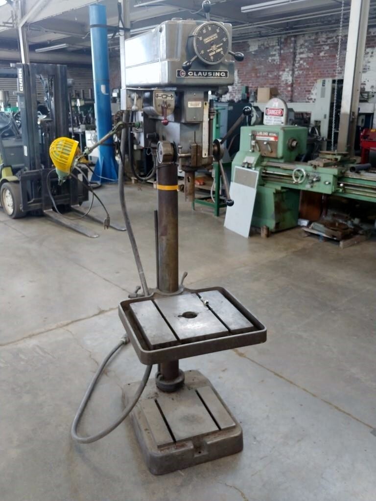 CLAUSING 20″ VARIABLE SPEED FLOOR STAND DRILL PRESS Model 22V-1