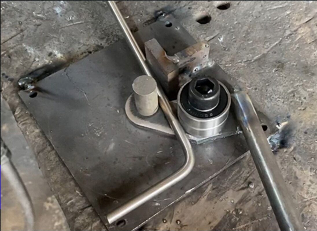 1MM-8MM Manual Steel Bar Bender Rebar Bending Tool Deformed Rod Folding Machine