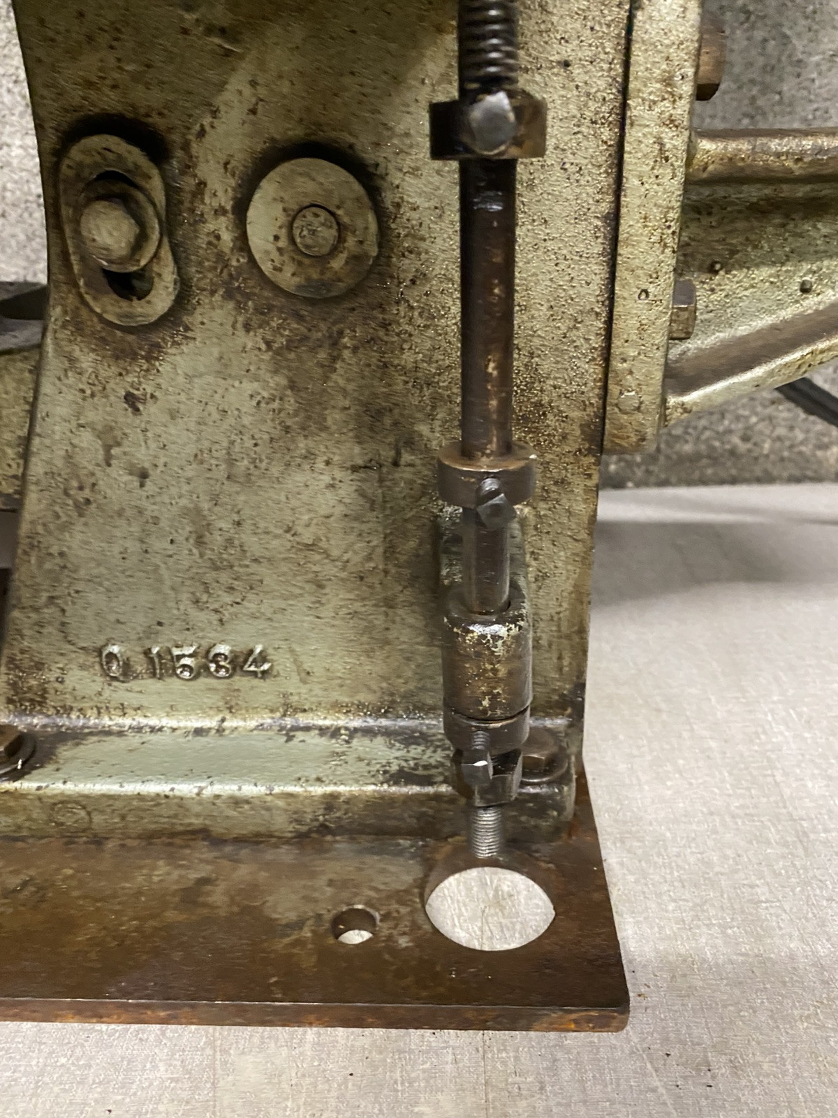 Chicago Rivet & Machine Co. Rivet Riveting Machine