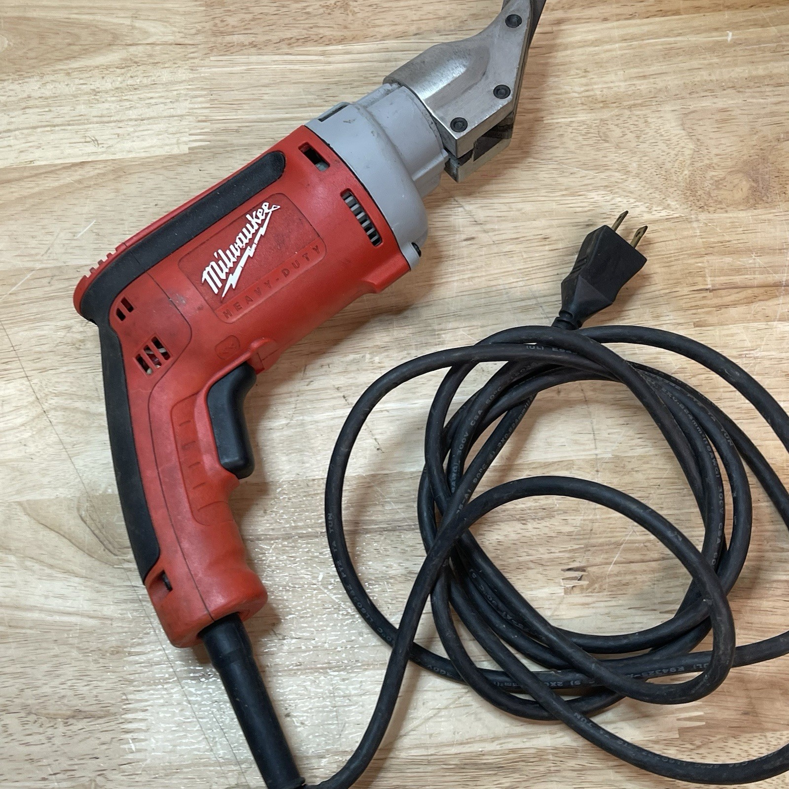Milwaukee 6852-20 18-Gauge Shear