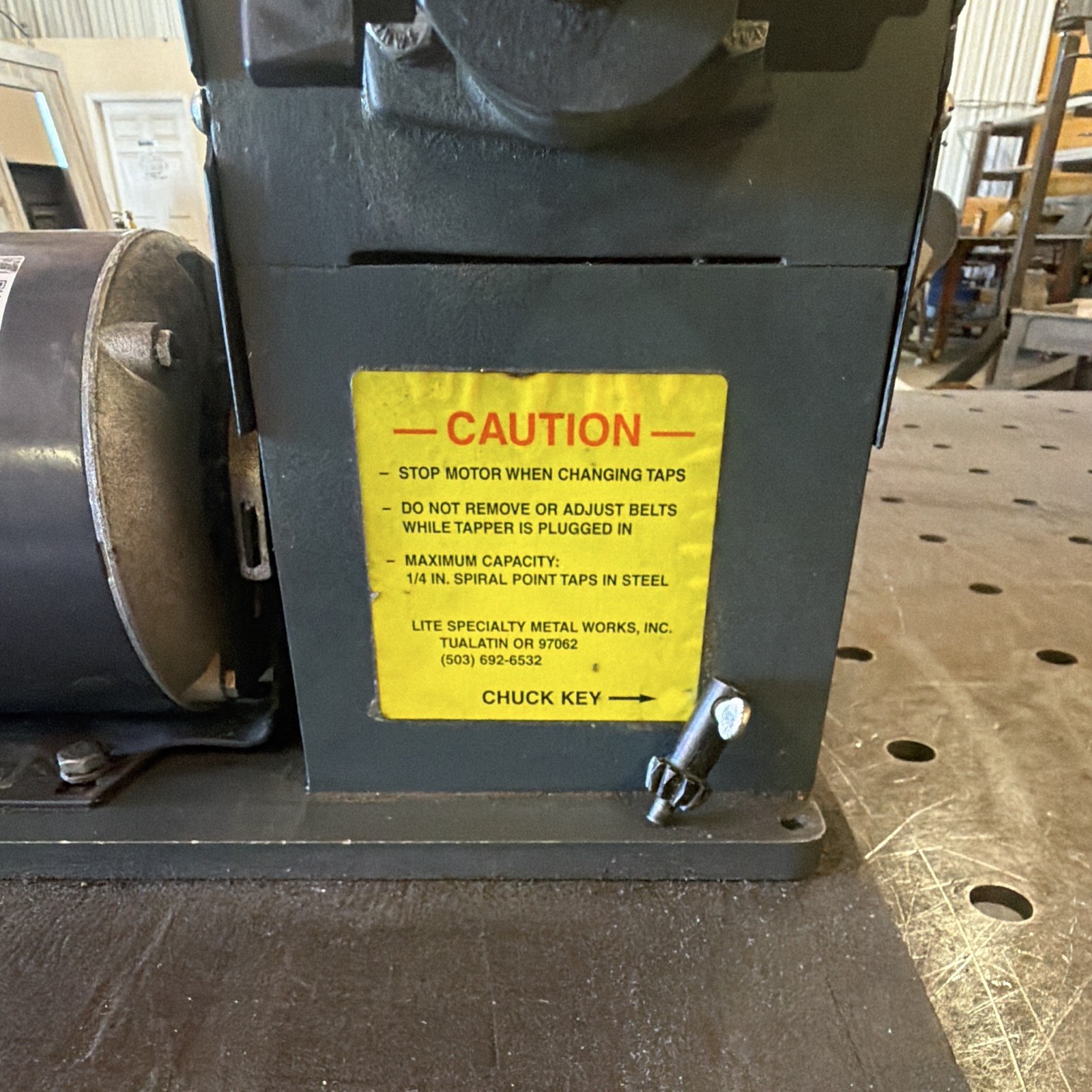 L8MW Accu-Tapper ACCUL-TAPPER Electric Tapping Machine 1/4in 115V 1725RPM