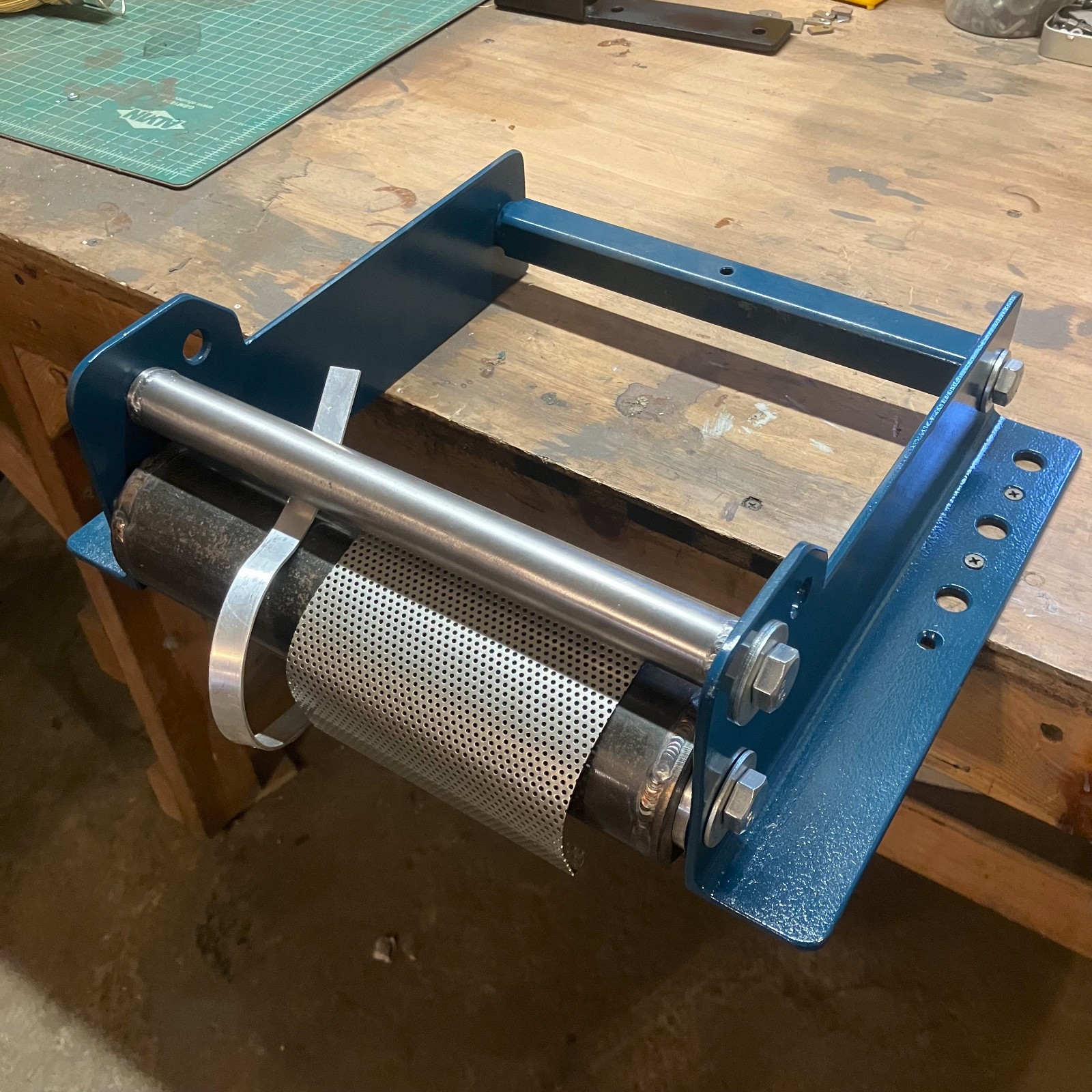 Heacy duty sheet metal hand bender made from heavy steel pipe