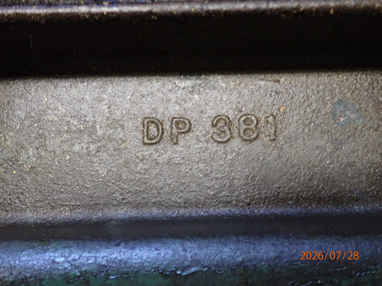 INDUSTRIAL TABLE WITH RAISER FOR DELTA MILWAUKEE 14″ DRILL PRESS W/ DP220 HEAD