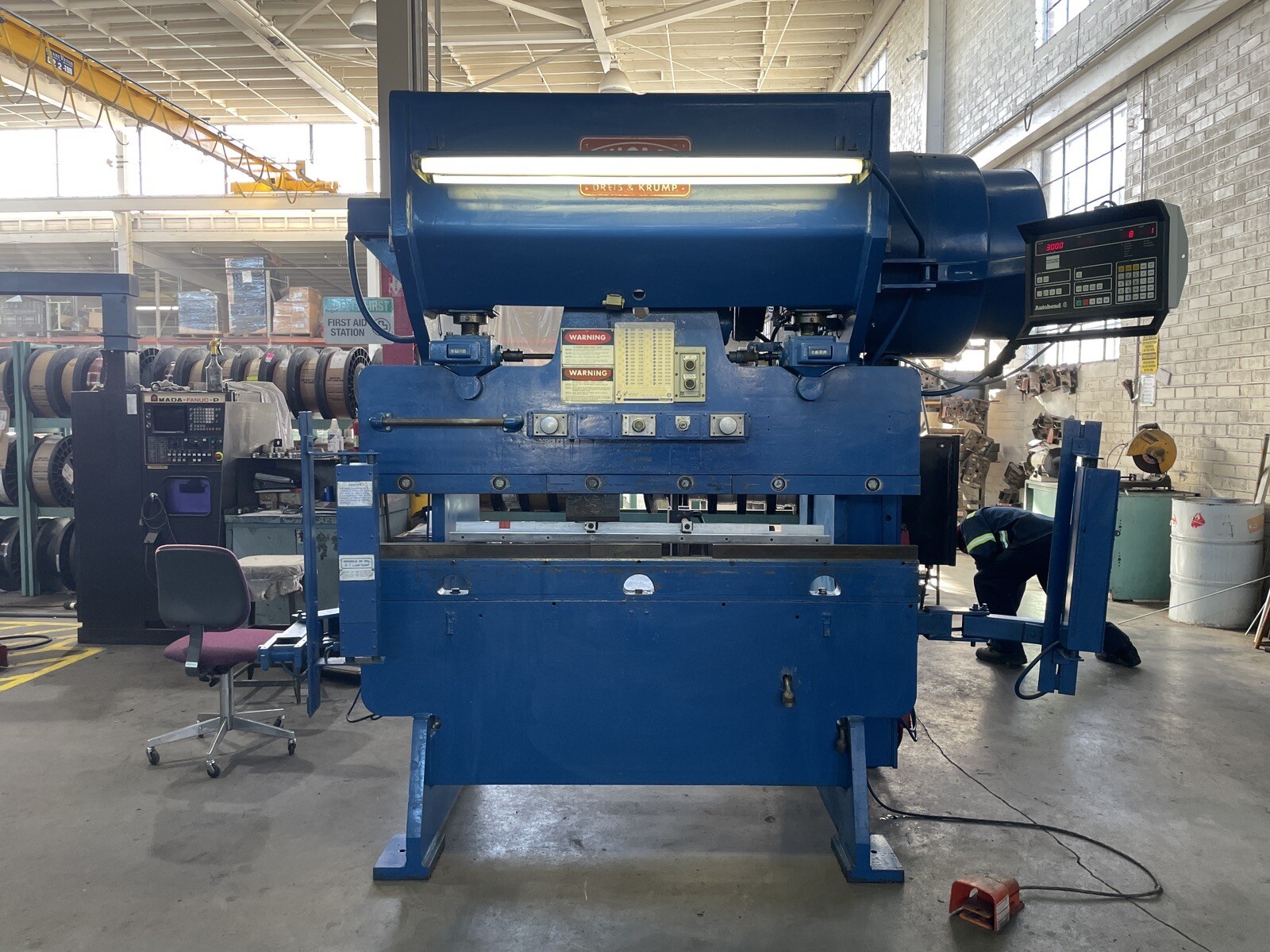 Chicago Dreis & Krump 6′ X 90 Ton Mechanical Press Brake 5 HP w/ Electronic Back