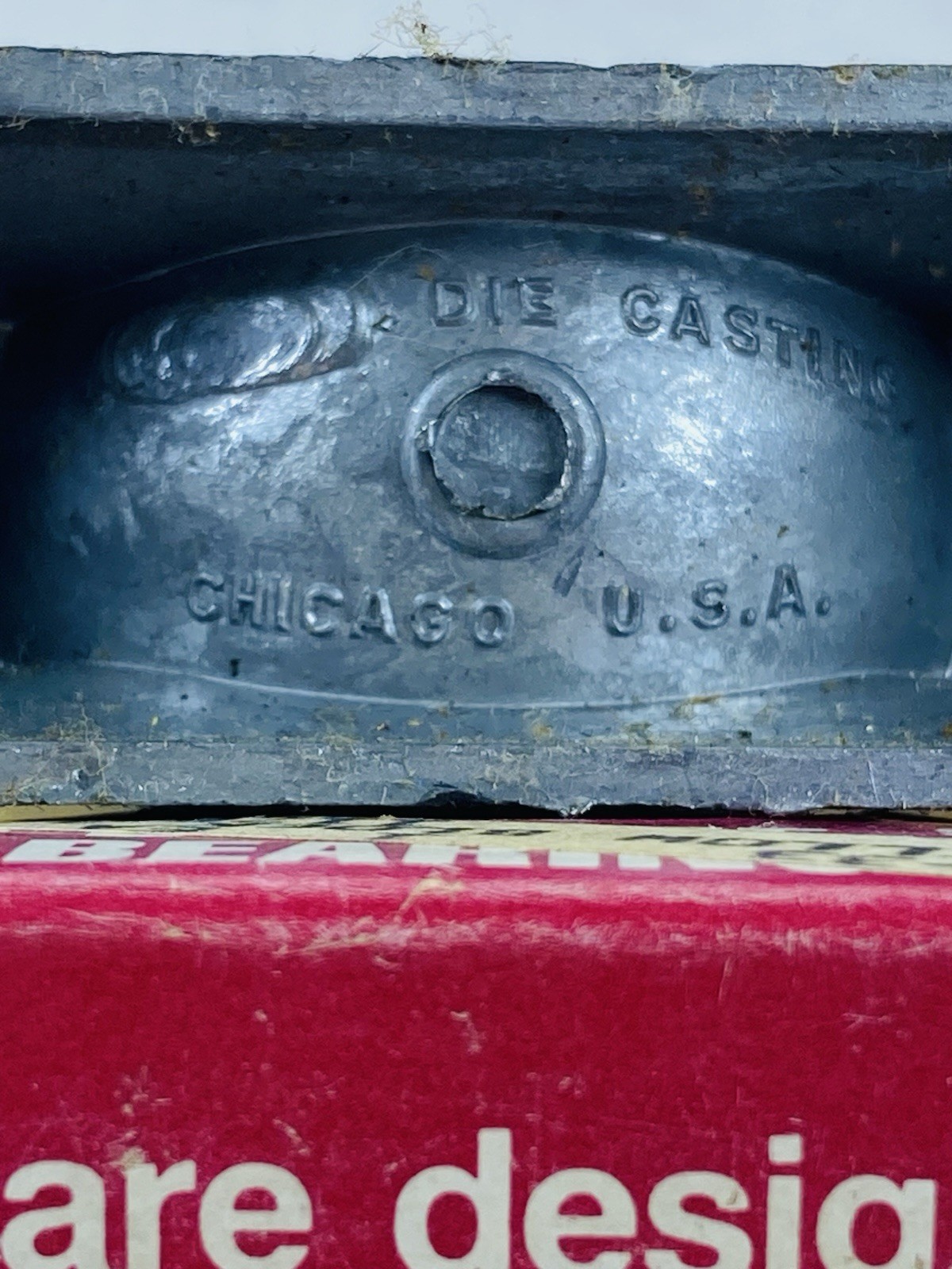 Chicago Die Casting 7-500-7 Pillow Block Bronze Bearing for 3/4″ Shaft Diameter