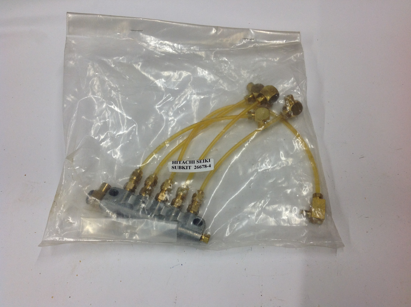 Bijur 5-Tube CNC Lubrication Block Manifold 5/32″ OD Nylon, 300 PSI, NEW IN BAG