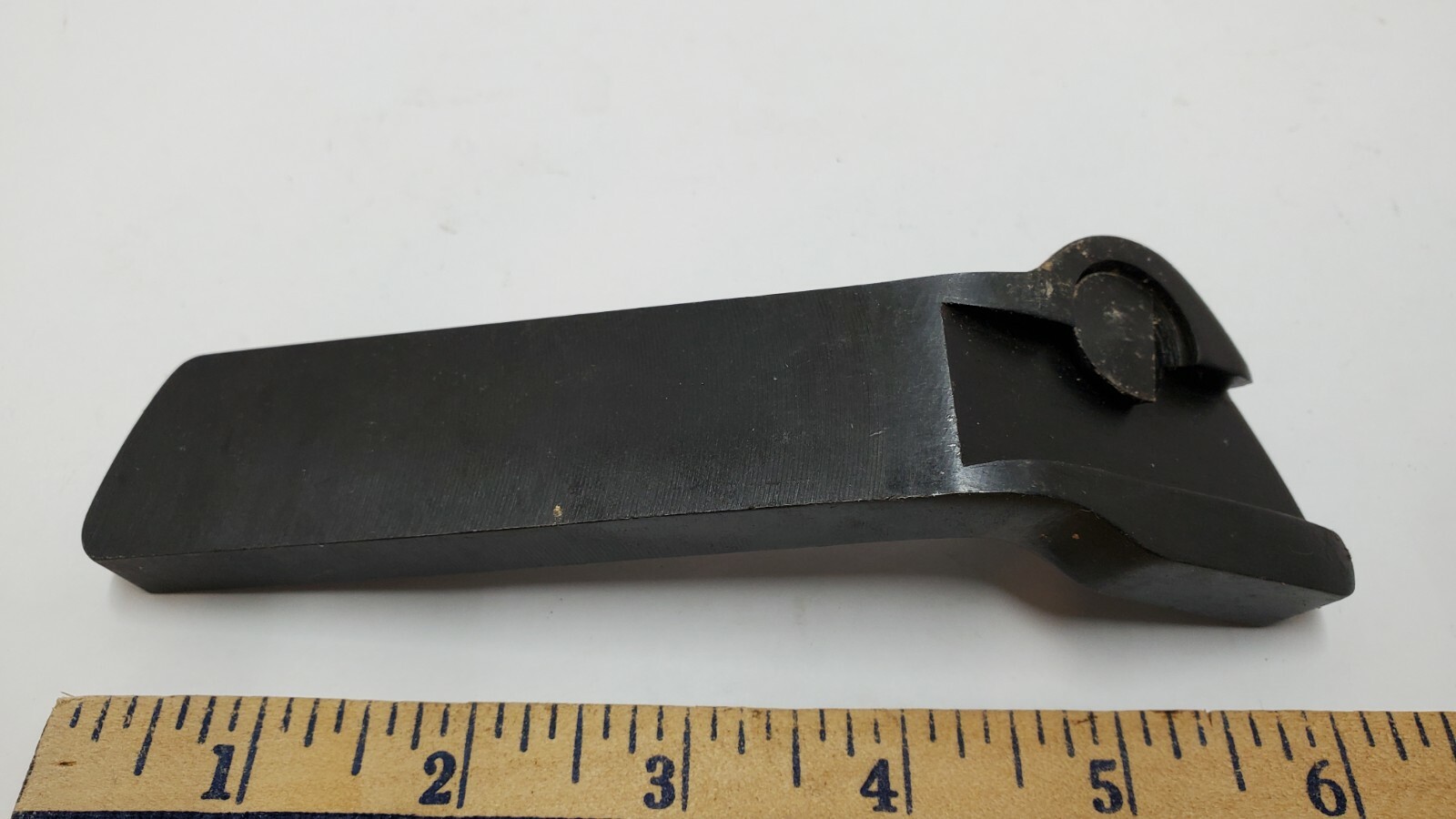IMPORT – UNBRANDED LATHE CUT OFF TOOL HOLDER, LEFT HAND, WITH WRENCH