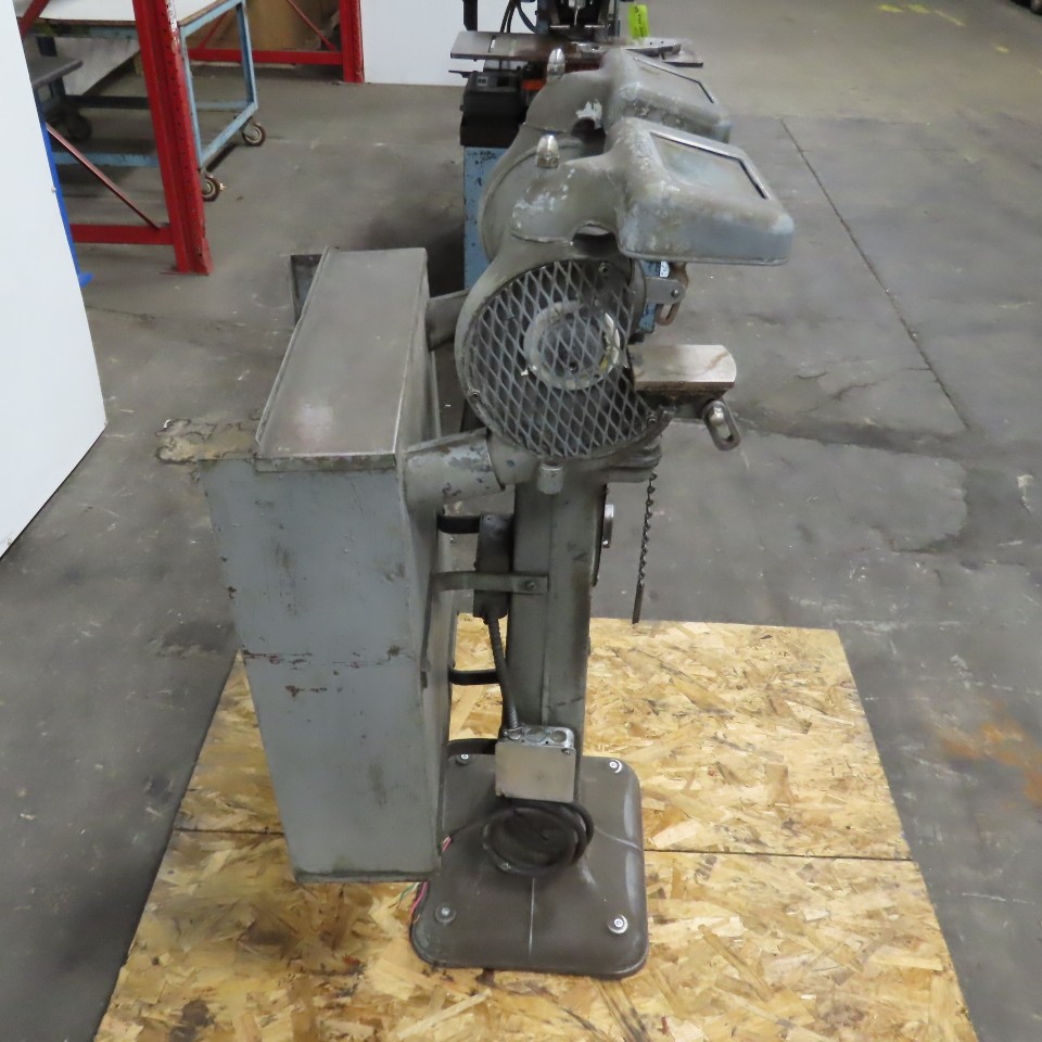 Delta 1/2HP Pedestal Mount 6″ Dual Wheel Grinder Buffer 230V 3PH W/Catch Pan