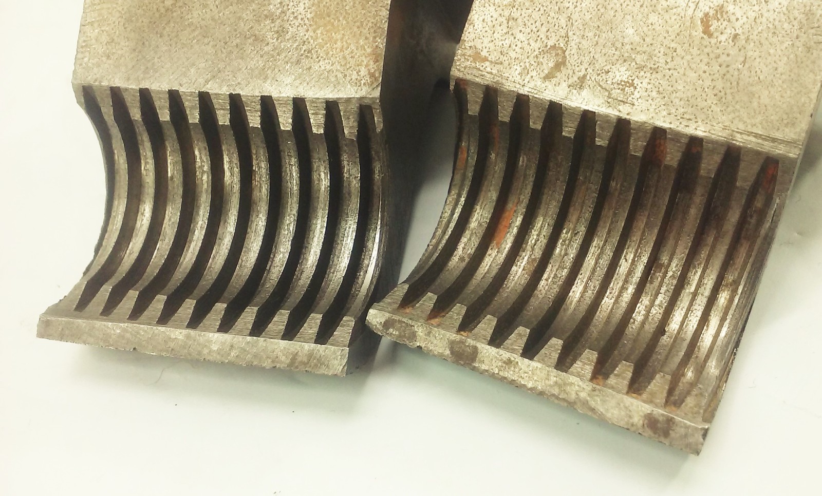 Logan Montgomery Ward 10″ Metal Lathe Split half nut Assembly LA-529 LA-527