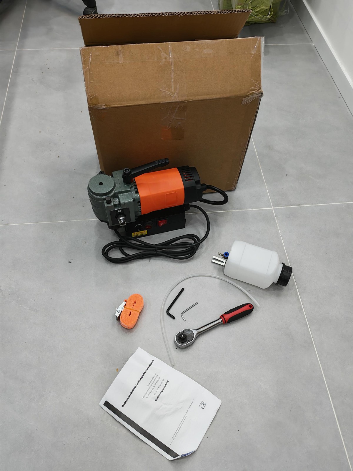 GEARZAAR Magnetic Drill Press 1300W Low Profile Mag Drill Light Weight Portable