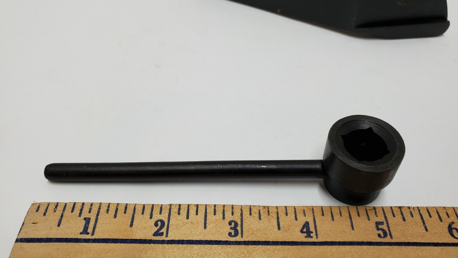 IMPORT – UNBRANDED LATHE CUT OFF TOOL HOLDER, LEFT HAND, WITH WRENCH