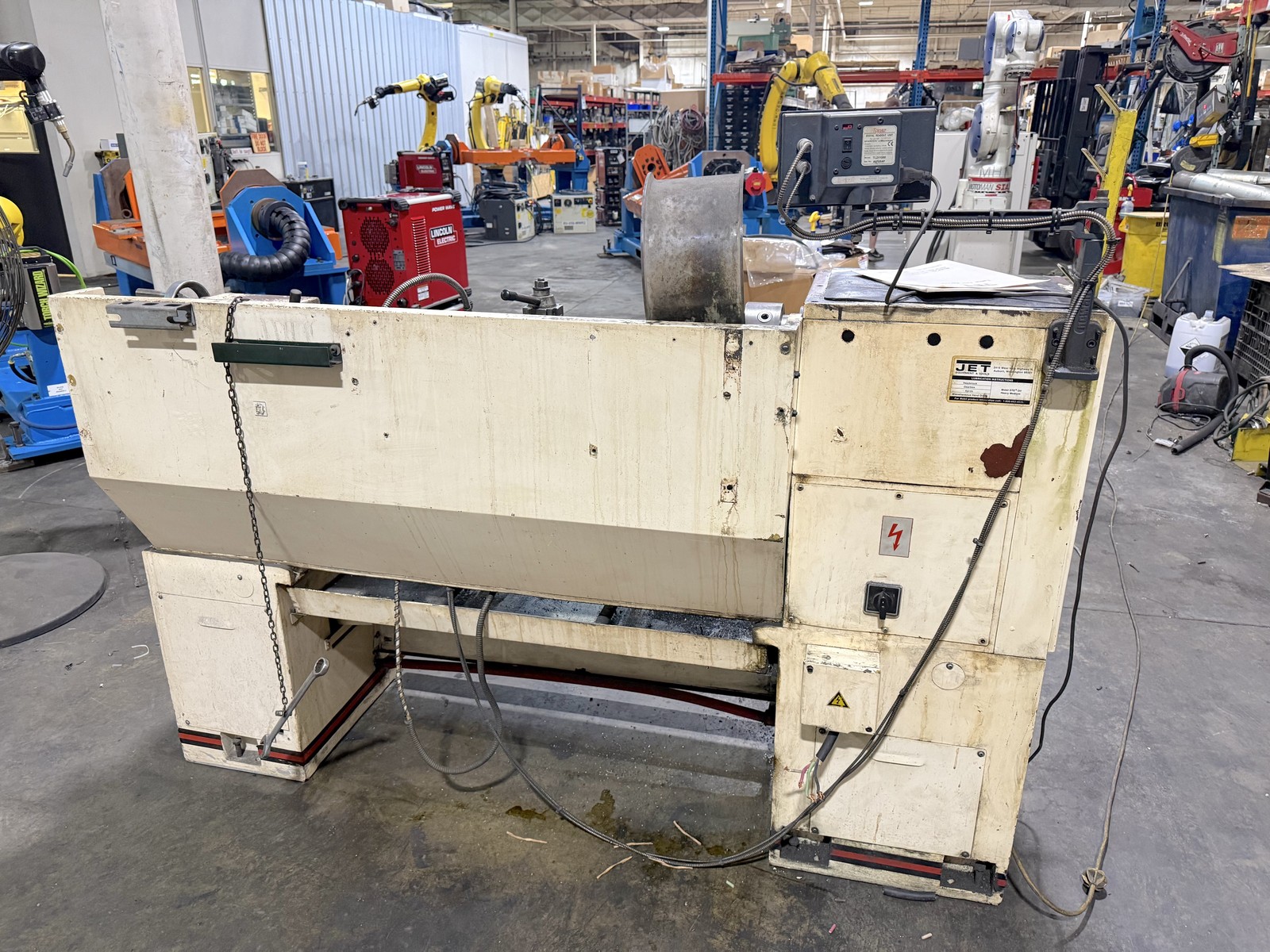 JET 14×40 Geared Head Engine Lathe 3HP GH-1440W-3 with Brake and Newall DRO