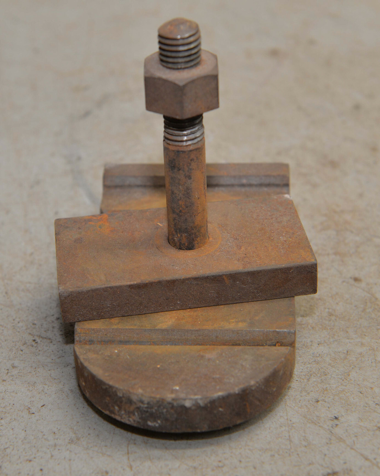 Cast iron lathe mount & bolt hold down collectible machinist vintage part tool