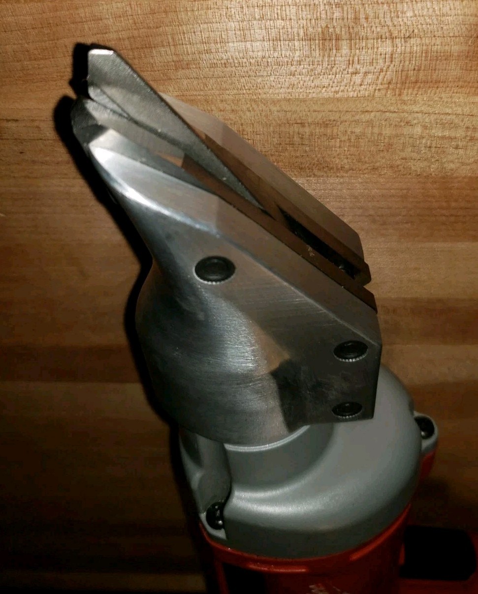 Milwaukee 6852-20, 18-Gauge Shear – Red, Fast Free Shipping.