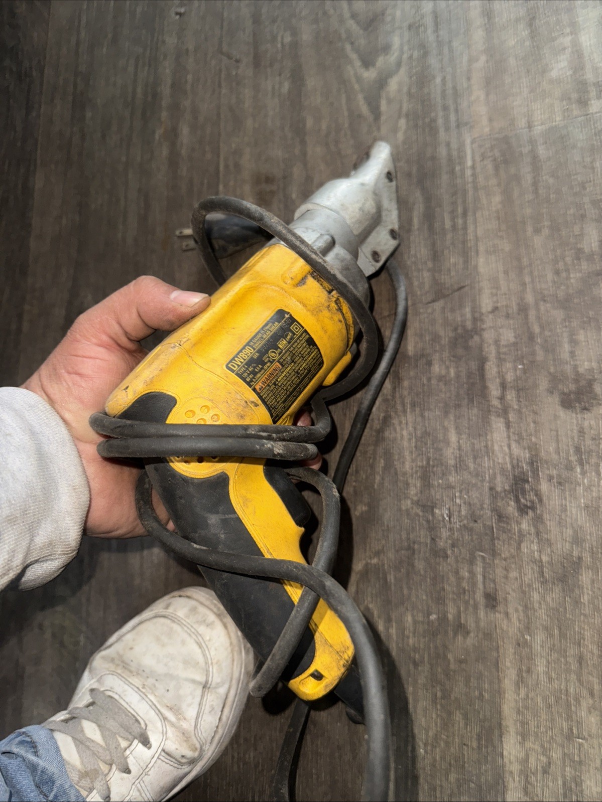 DeWalt DW890 Corded 18 Gauge Swivel Head Shears Working Tested