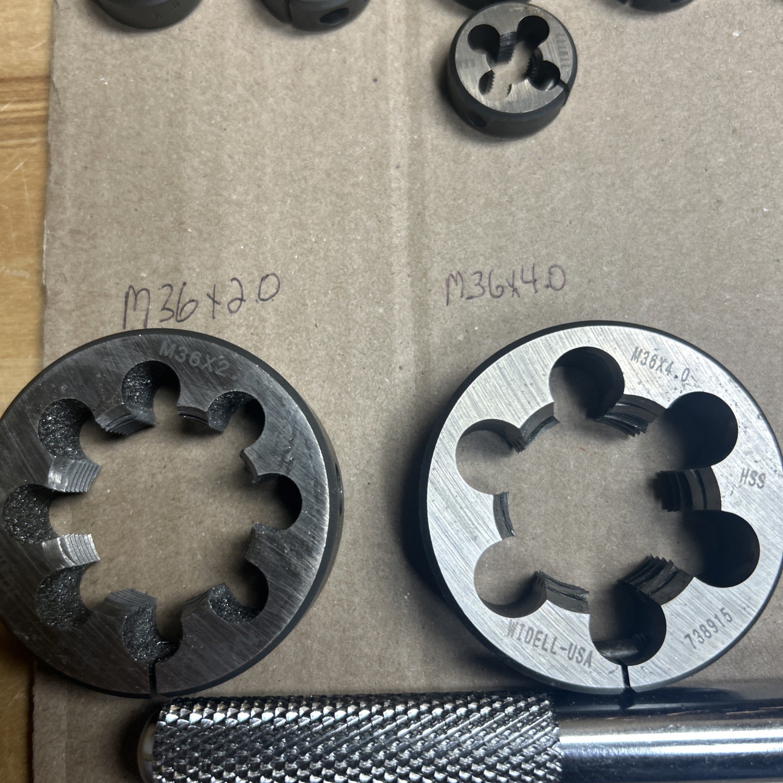 Widell/Hanson/China Die lots. Total of 37 pieces. See pictures for sizes